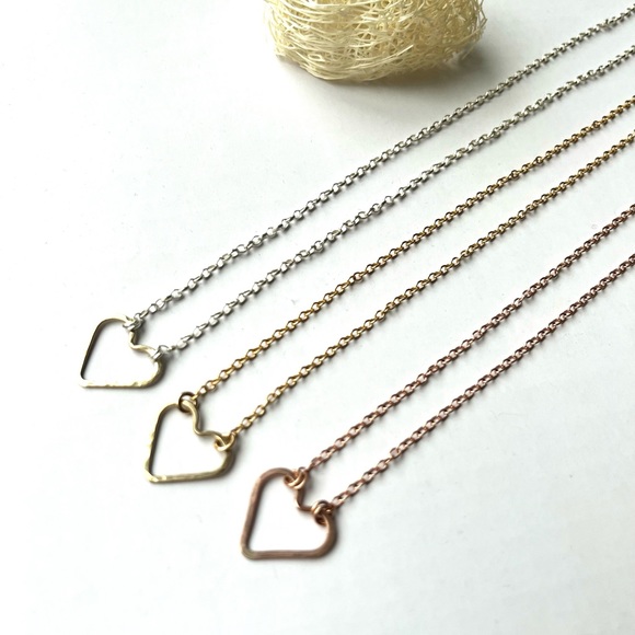 NWT Heart charm choker necklace, 15” long. 4 variants available. Gold filled - Picture 4 of 10